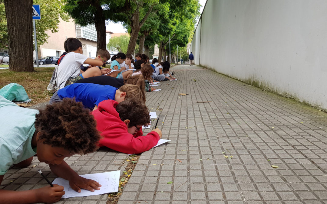 Que hai o outro lado do MURO?