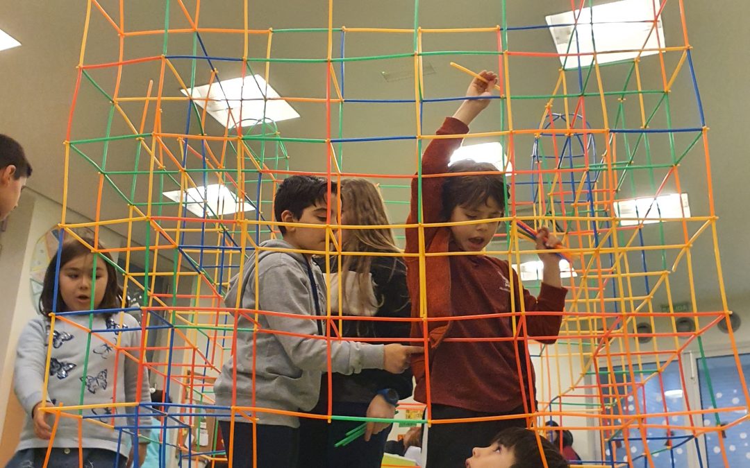 Traballando con ELEMENTOS TRIDIMENSIONAIS